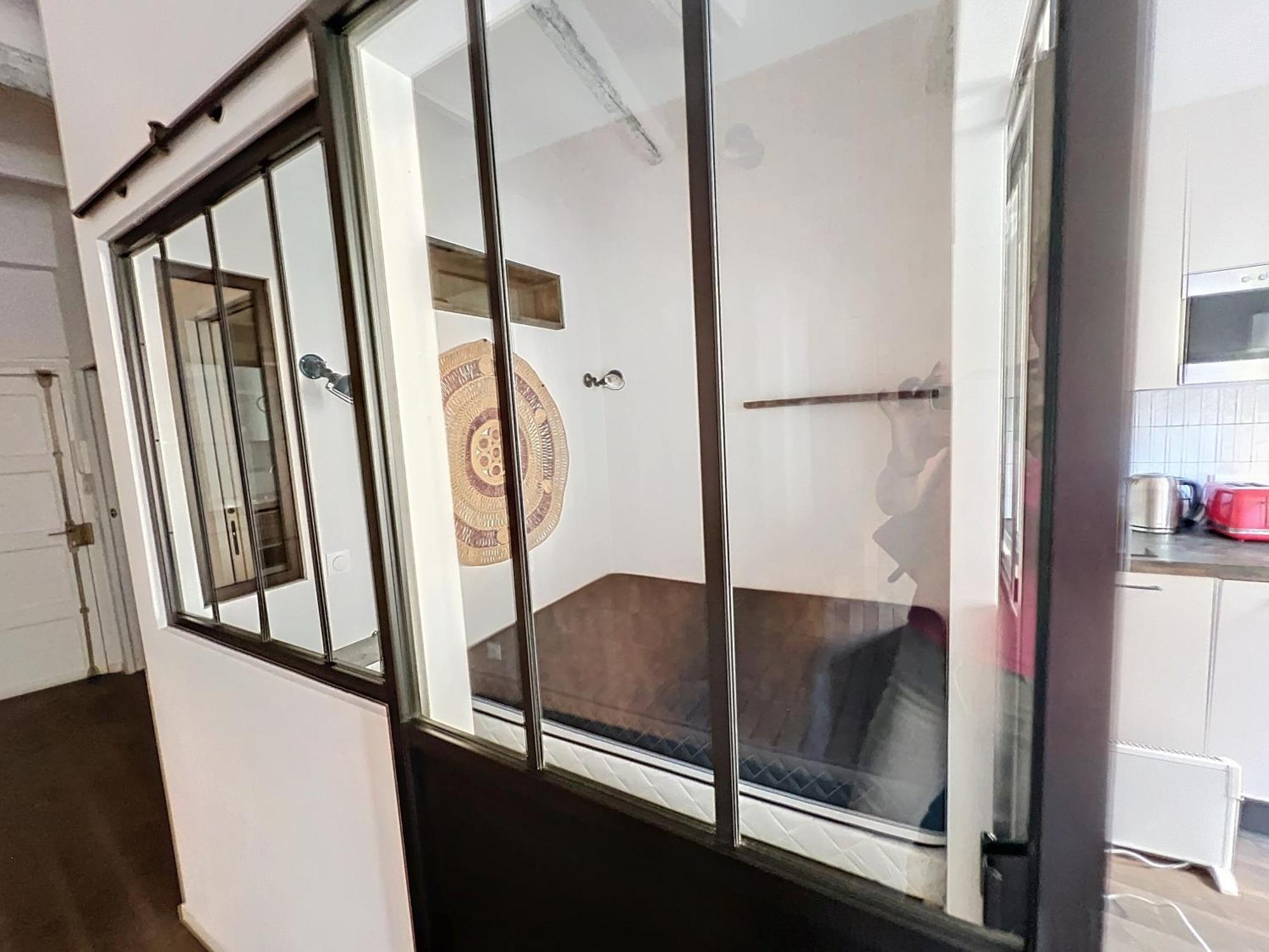 Charming Appartment Old City Ницца Экстерьер фото